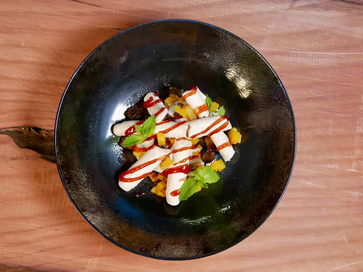 Assiette gastronomique colorée